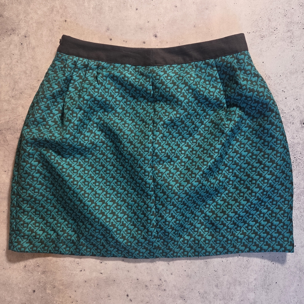 Elegant Teal Patterned Skirt